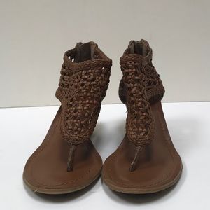 🔥SALE🔥BCBGeneration sandal  size 7.5